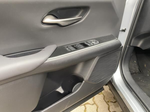 Lexus UX-300h ❤️💥F Sport Design❤️💥