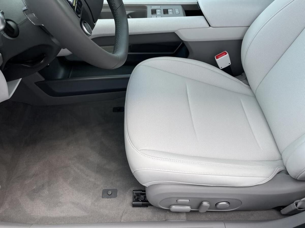 Hyundai IONIQ 6 77,4kWh UNIQ DIGI.AUSSEN LED NAVI 20LM