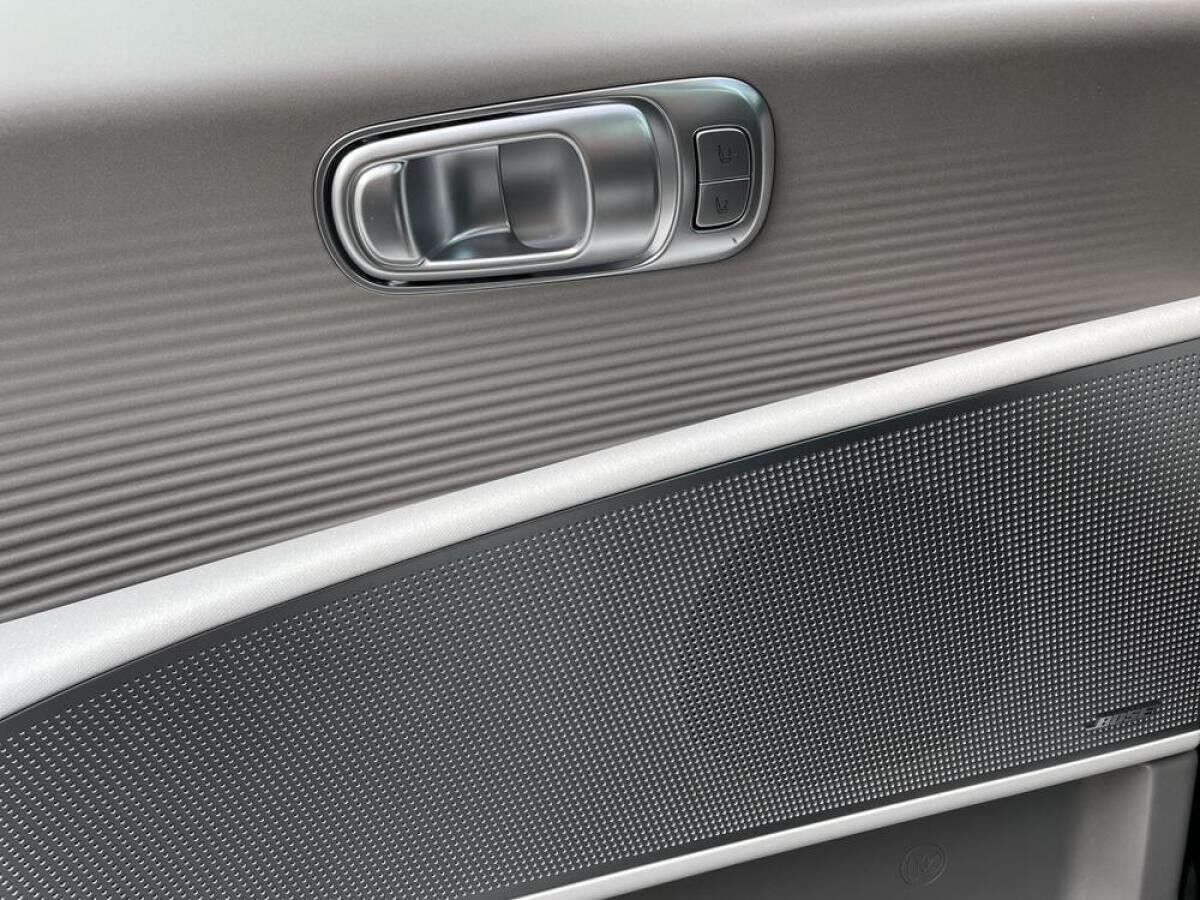 Hyundai IONIQ 6 77,4kWh UNIQ DIGI.AUSSEN LED NAVI 20LM