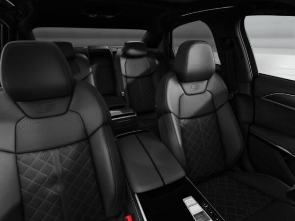 Audi S8 TFSI 420(571) kW(PS) tiptronic
