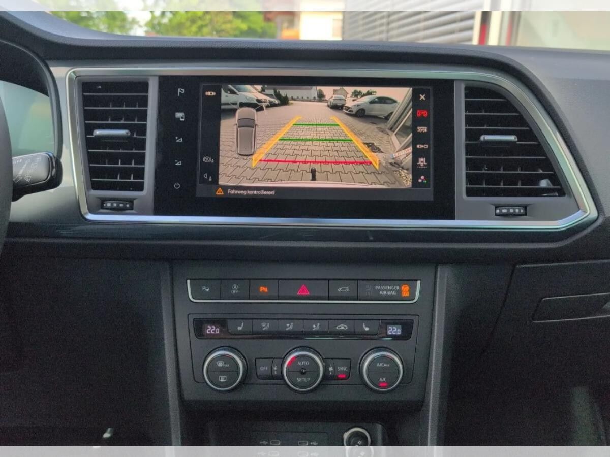 Seat Ateca 1.5 TSI / Automatik 🔥Black Week!! 🔥 mit Anhängerkupplung!! 🎆