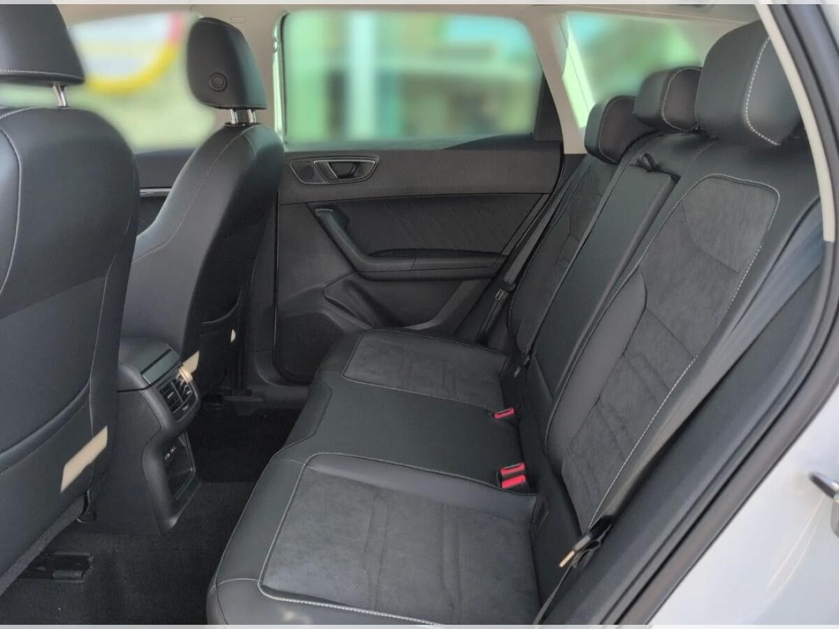 Seat Ateca 1.5 TSI / Automatik 🔥Black Week!! 🔥 mit Anhängerkupplung!! 🎆