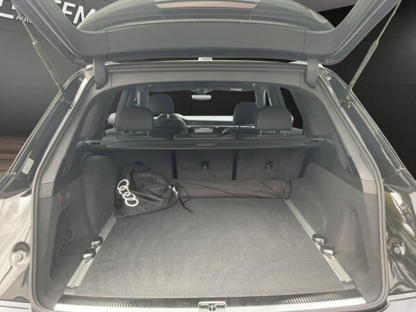 Audi Q7 SUV S line TFSI e quattro / Head-up/ Pano / Allradlenkung
