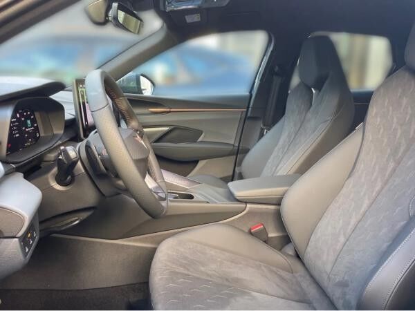 Cupra Terramar 1.5 eTSI ADVANCED PAKET/ DCC/ AHK/ SOUNDSYSTEM