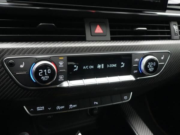 Audi RS4 Avant "edition 25 years" ab mtl. € 1.199,-¹ 🏴 LIMITIERTE STÜCKZAHL! 🏴
