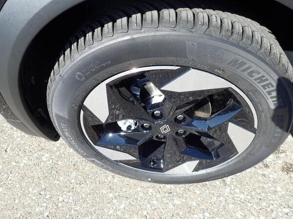 Renault Captur Techno Mild Hybrid 160 EDC