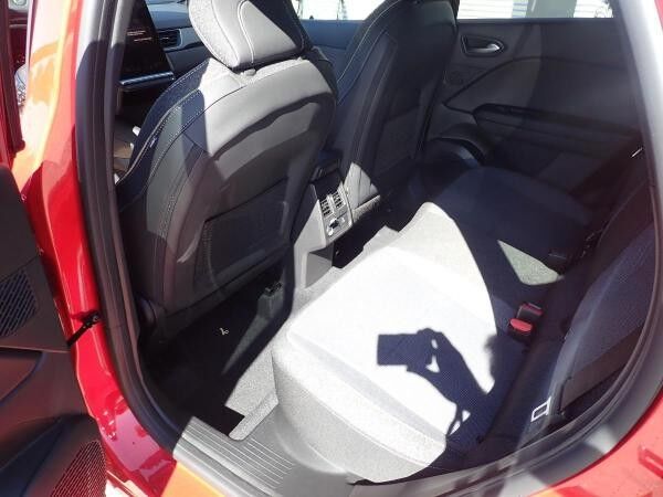 Renault Captur Techno Mild Hybrid 160 EDC