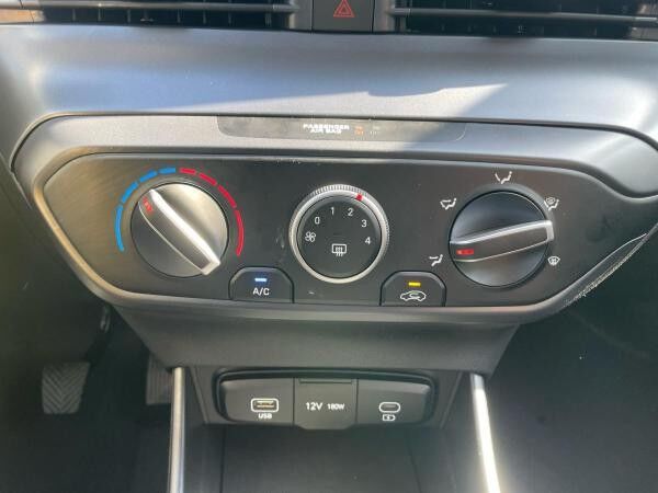 Hyundai i20 Select mit Funktionspaket