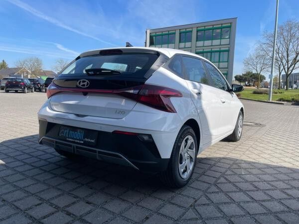 Hyundai i20 Select mit Funktionspaket