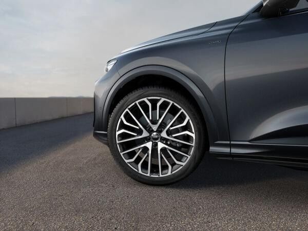 Audi Q5 SUV e-hybrid quattro *sofort verfügbar*