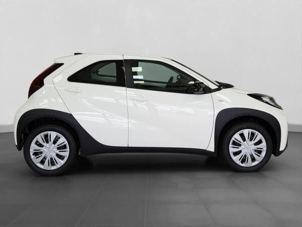 Toyota Aygo X Business Edition 72PS Automatik Sitzheizung / Rückfahrkamera SOFORT VERFÜGBAR