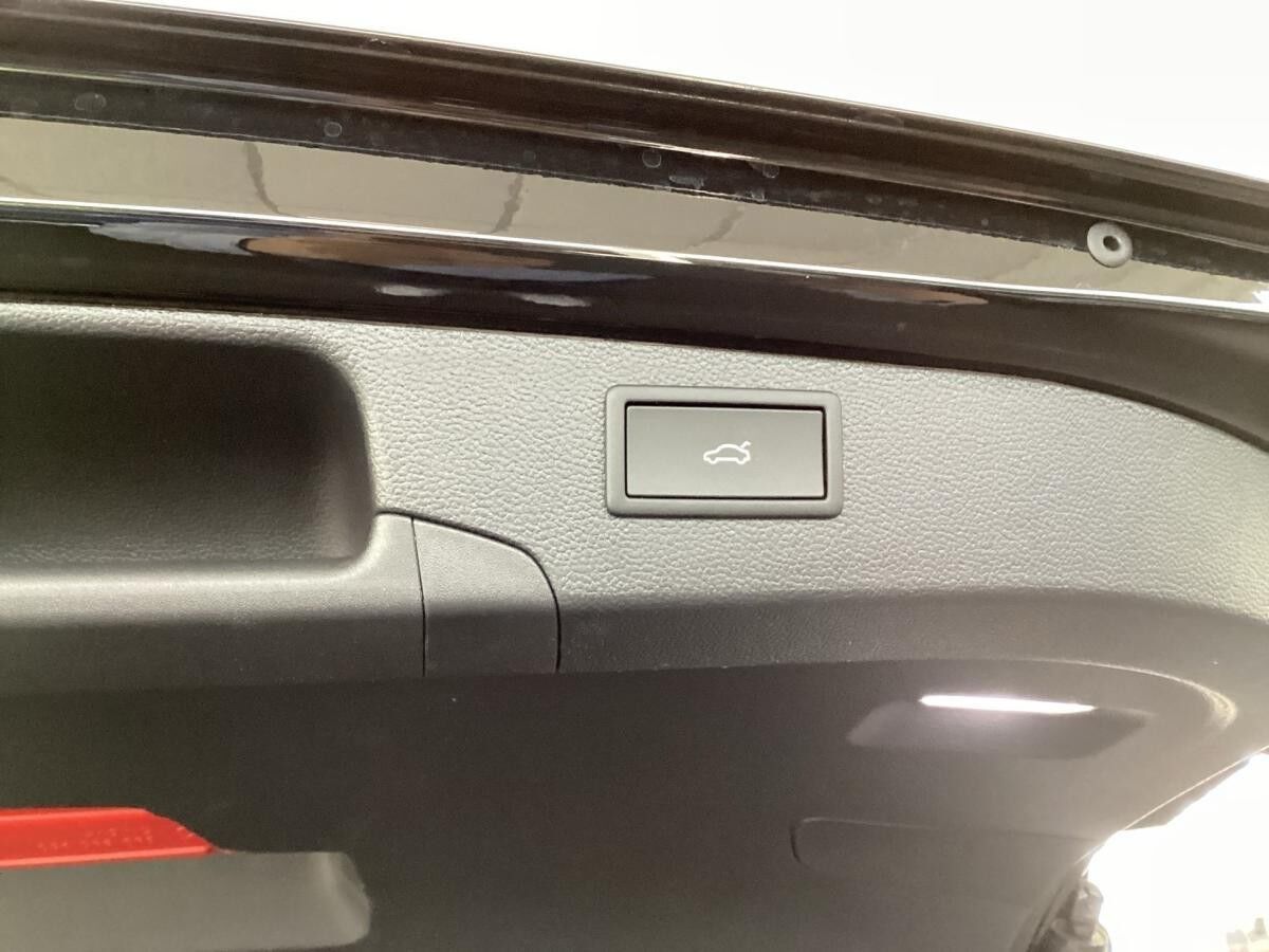 Volkswagen Passat R-Line *SOFORT VERFÜGBAR!* 2,0 l TDI SCR 110 kW (150 PS) 7-Gang-Doppelkupplungsgetriebe DSG Volkswagen Passat R-Line *SOFORT VERFÜGBAR!* 2,0 l TDI SCR 110 kW (150 PS) 7-Gang-Doppelkupplungsgetriebe DSG