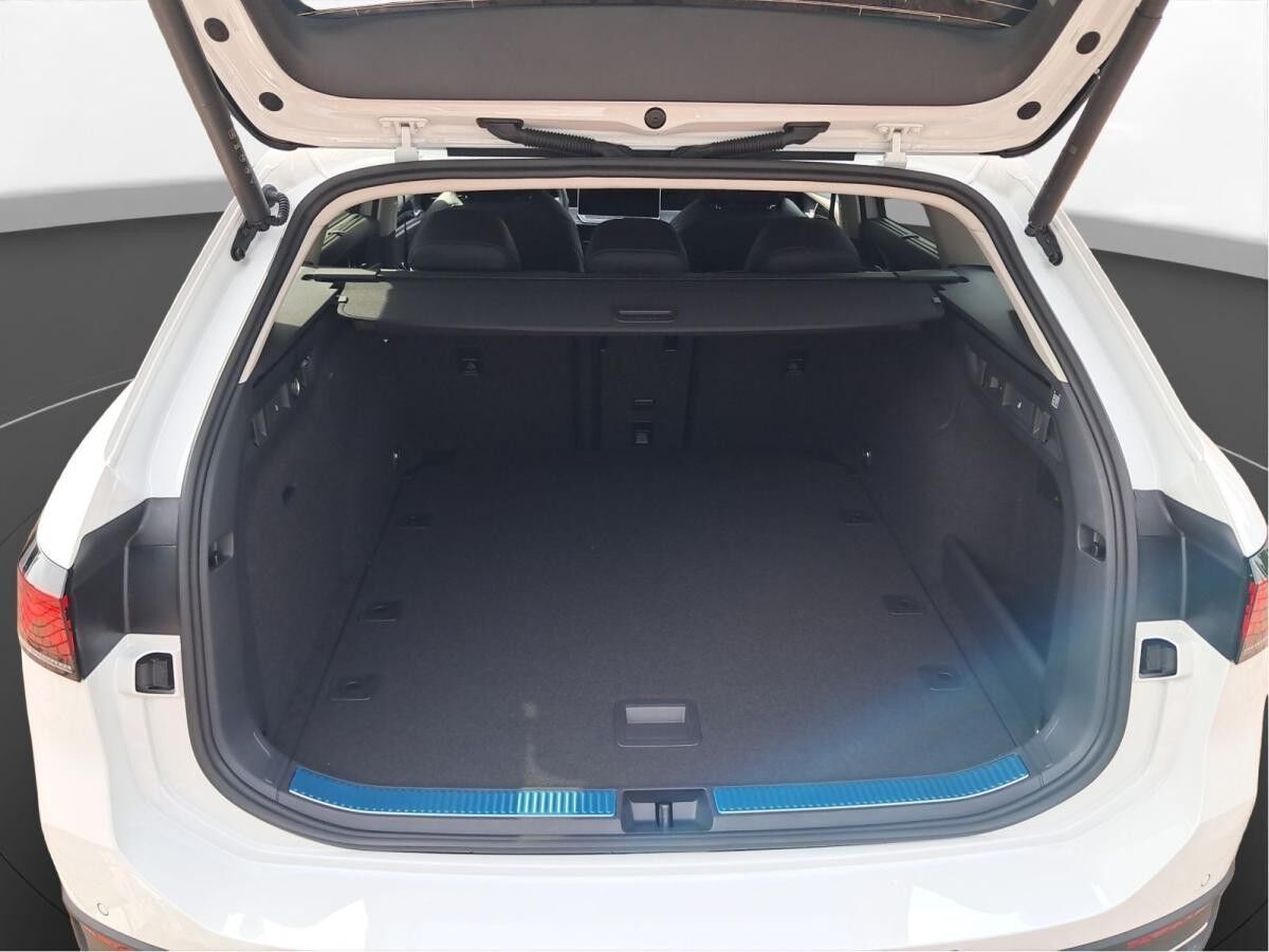 Volkswagen Passat Business 2,0 TDI DSG Volkswagen Passat Business 2,0 TDI DSG