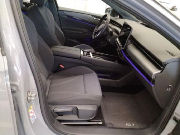 Volkswagen ID.7 Pro 360°KAM NAV HuD 360°KAM LED ACC