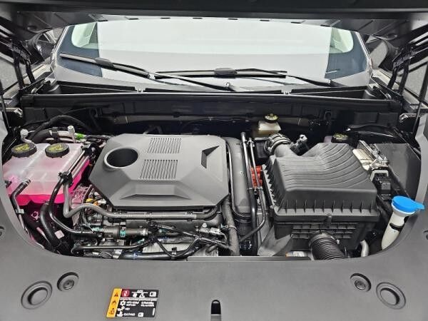 MG HS 1.5 HYBRID+ MY25 LUXURY LEDER 360-GRAD-KAMERA 19-ZOLL-LM