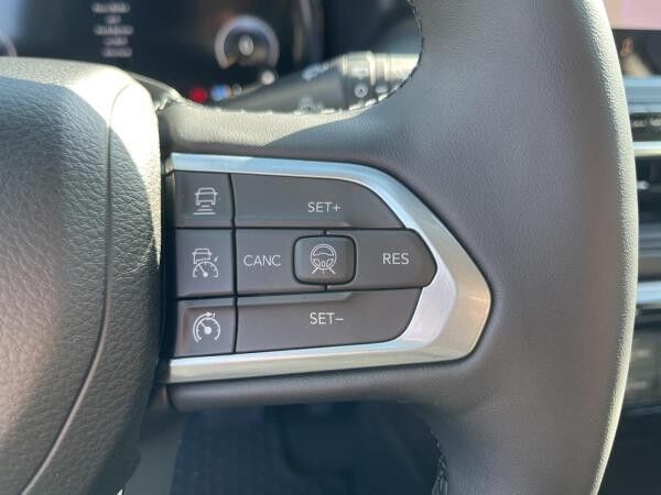 Jeep Compass Summit Mild-Hybrid VOLLAUSSTATTUNG PANORAMA+PDC+KAMERA+CARPLAY