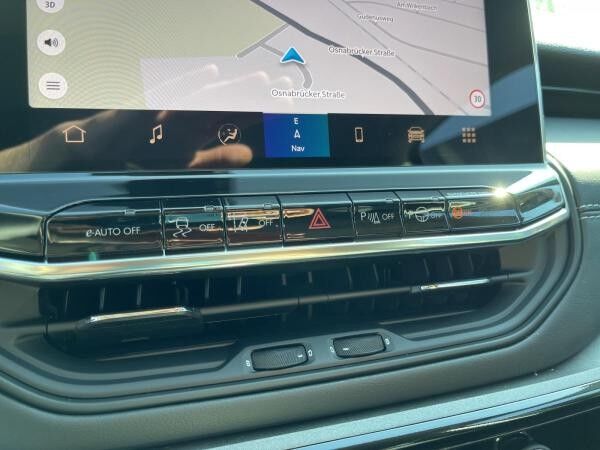 Jeep Compass Summit Mild-Hybrid VOLLAUSSTATTUNG PANORAMA+PDC+KAMERA+CARPLAY