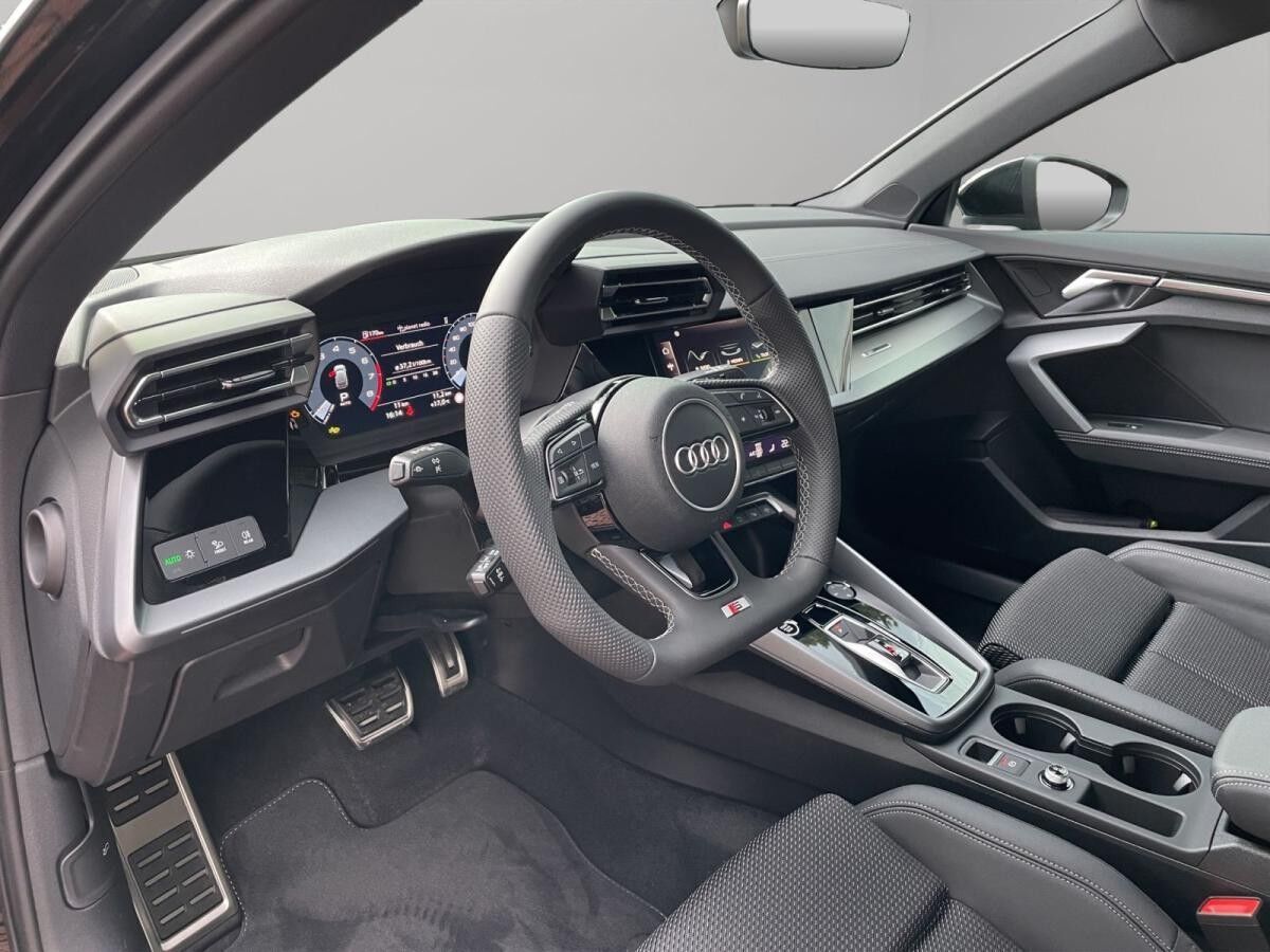 Audi A3 Sportback S line 30 TFSI LED CarPlay ACC 18"
