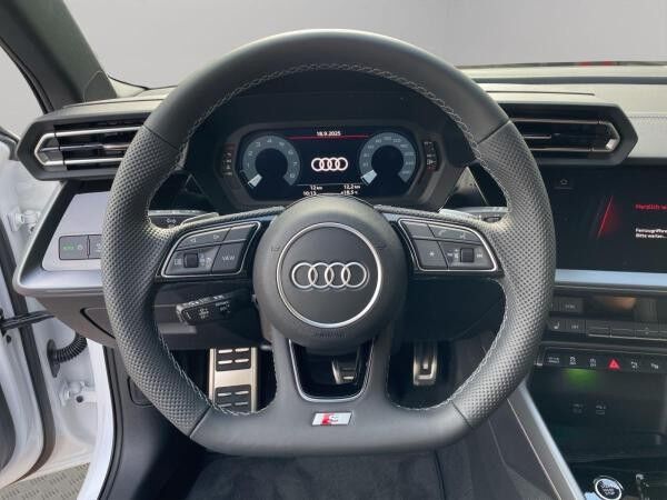 Audi A3 Sportback S line 30 TFSI LED CapPlay ACC 18"