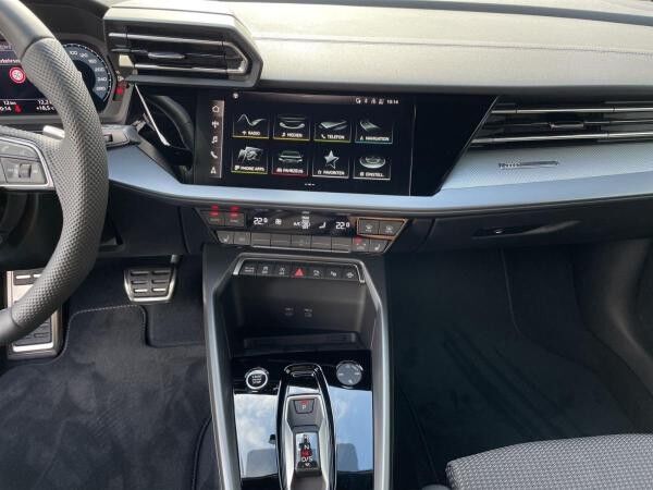 Audi A3 Sportback S line 30 TFSI LED CapPlay ACC 18"
