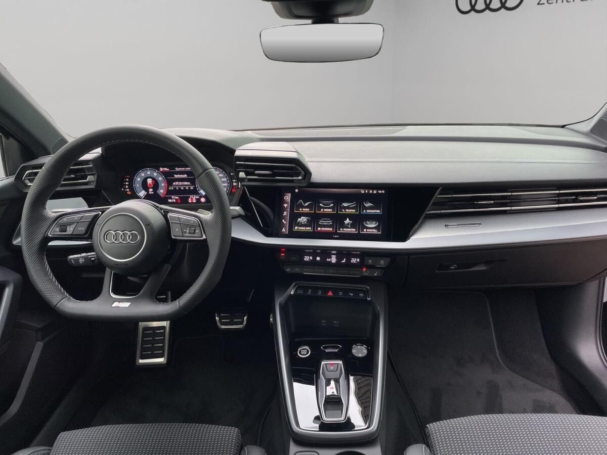 Audi A3 Sportback S line 30 TFSI LED CarPlay ACC 18"
