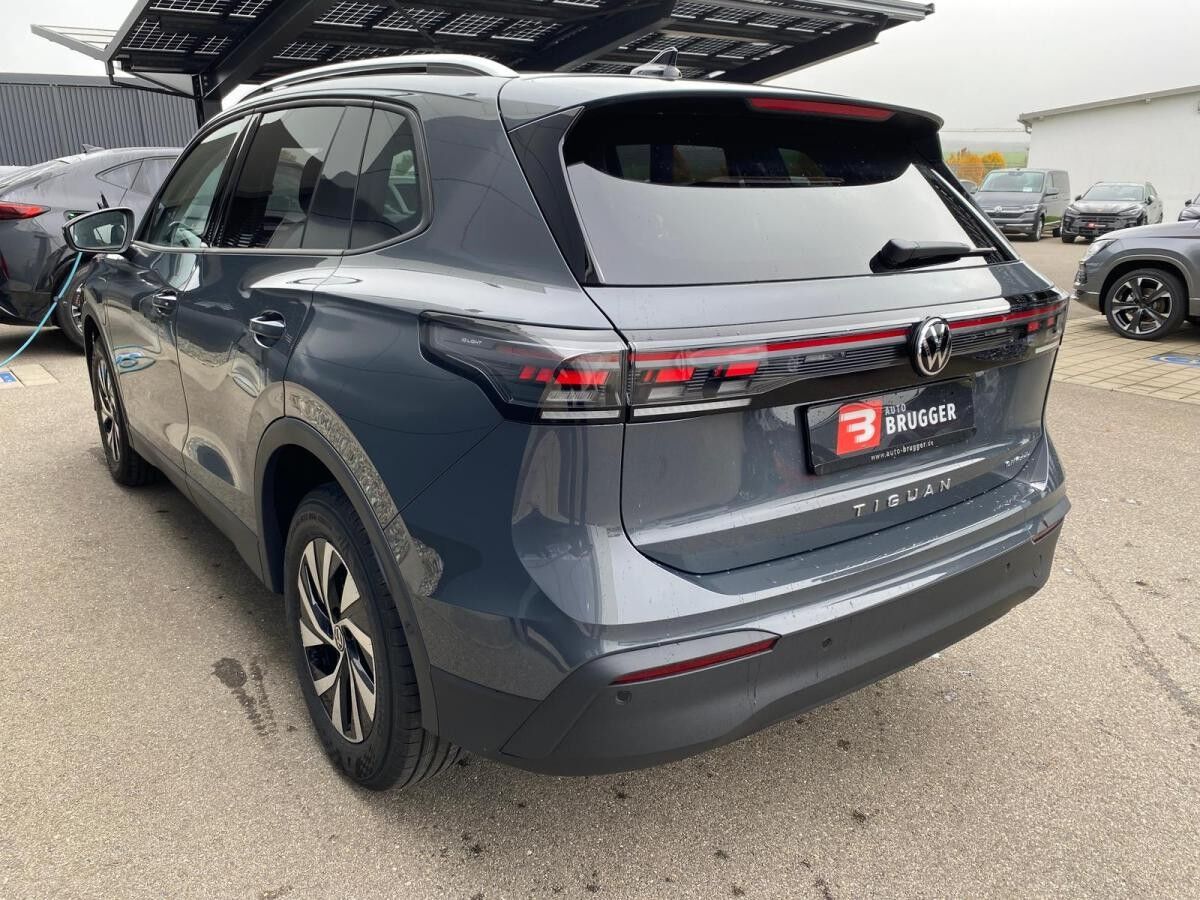 Volkswagen Tiguan 1.5 TSI eHybrid Life ACC LED RFK CarPlay