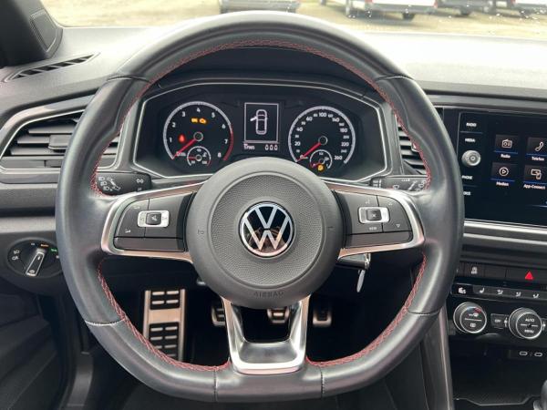 Volkswagen T-Roc 1.5 TSI Sport SHZ+PDC+KLIMA+LED+CARPLAY