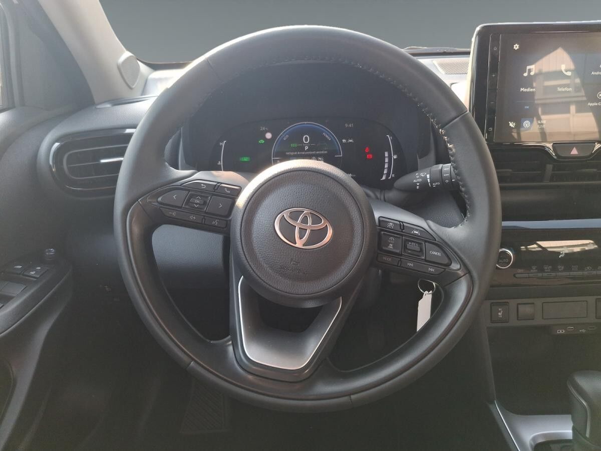 Toyota Yaris Cross Business Edition +Allwetter+Carplay+