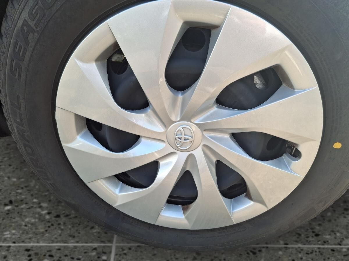 Toyota Yaris Cross Business Edition +Allwetter+Carplay+