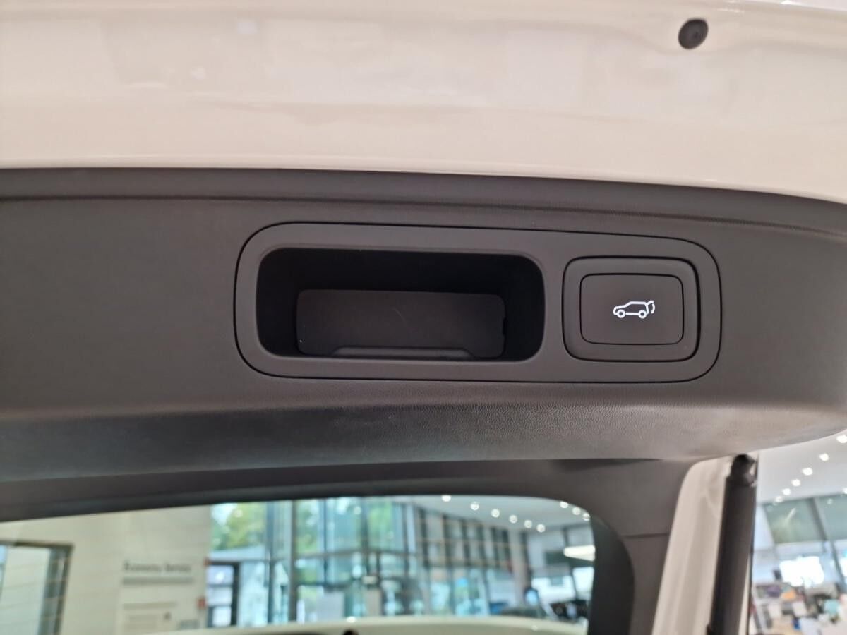 MG HS HEV LUX MY25 elektr.Heckklappe,Navi,360°Kamera