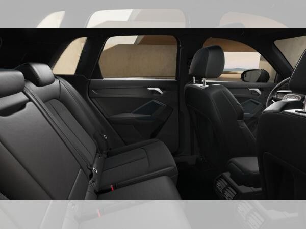 Audi Q3 S-line 35 TFSI S-tronic | Pano,AHK,RKamera