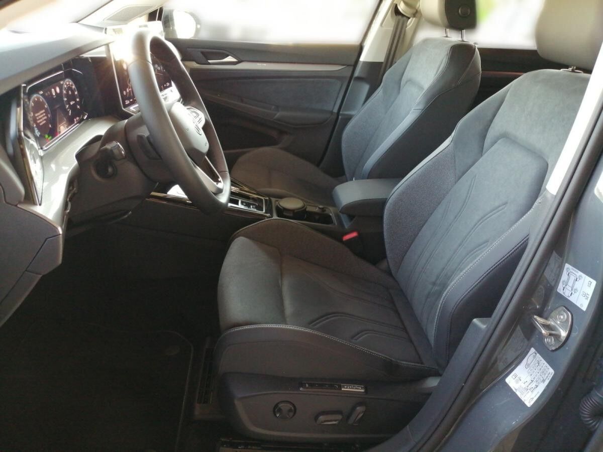 Volkswagen Golf Variant Style 1.5 TSI DSG/ 360°Kamera, Pano