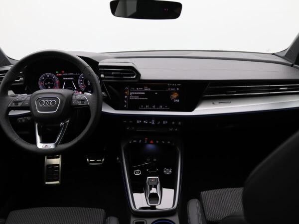 Audi A3 Sportback S-line 35 TDI S-tronic | AHK,ACC,Navi