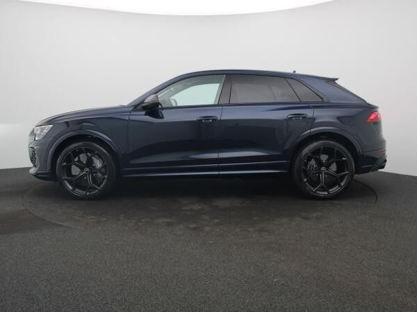 Audi RS Q8 SUV performance | Vmax305,Pano,Carbon-Paket