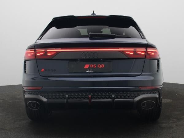 Audi RS Q8 SUV performance | Vmax305,Pano,Carbon-Paket