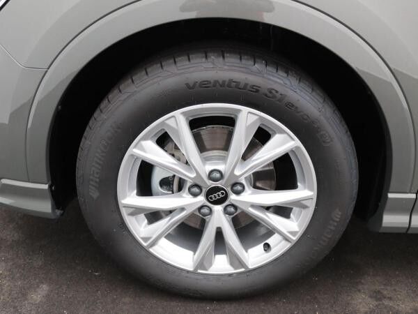 Audi Q3 S-line 35 TFSI S-tronic | Pano,AHK,RKamera