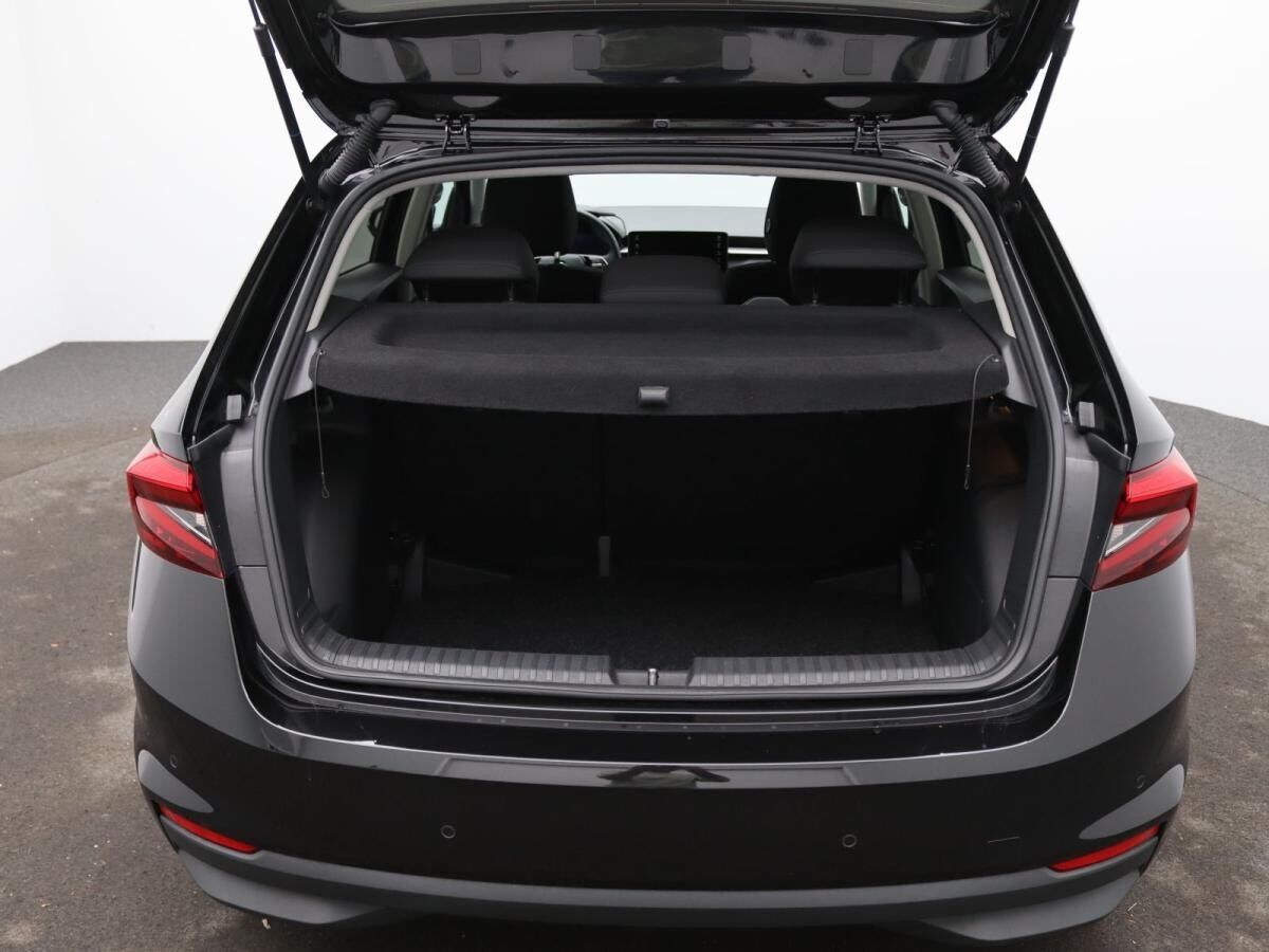 Skoda Fabia Selection 1.0 TSI / SmartLink, Navi, LED