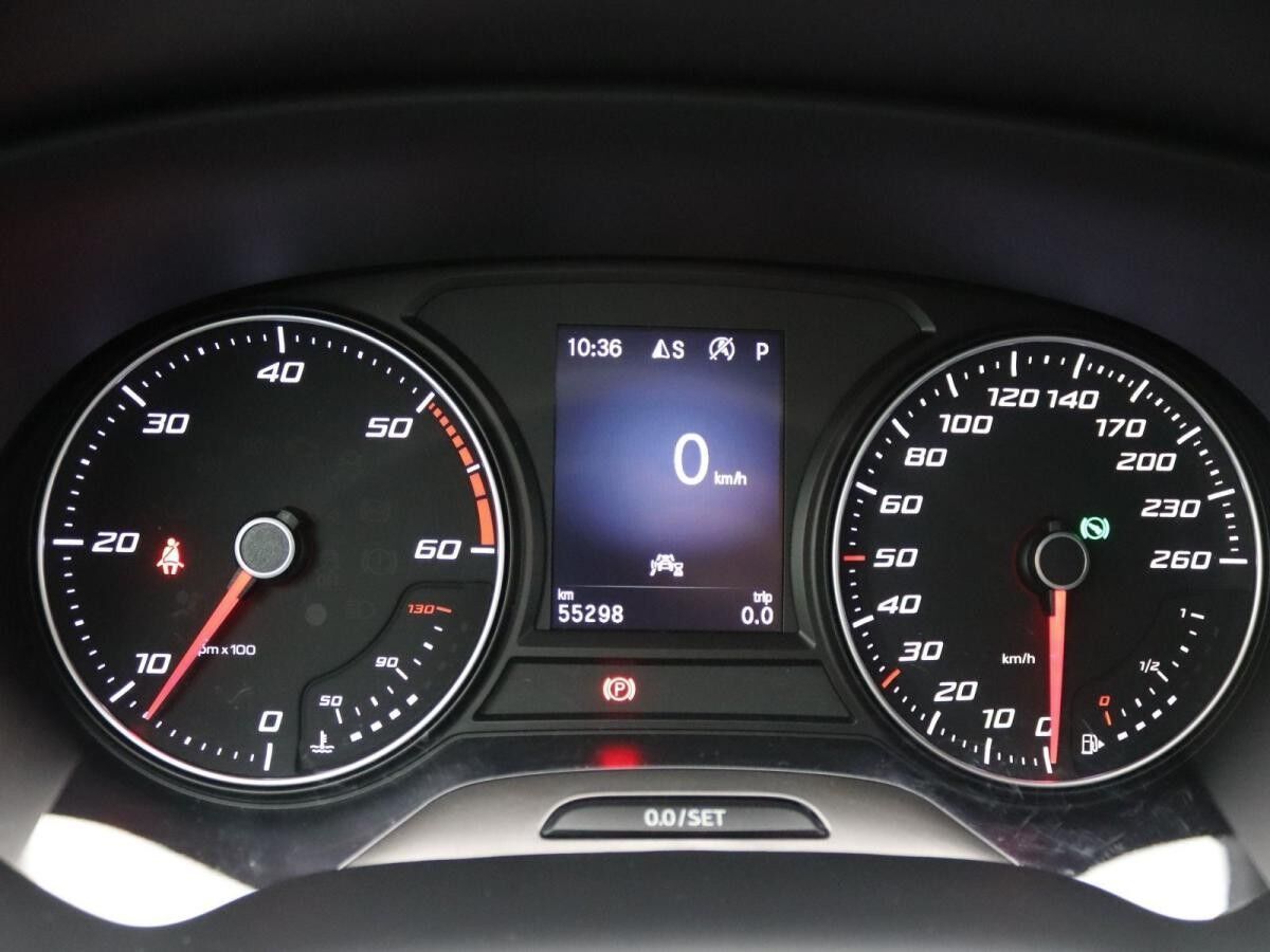 Seat Ateca Xperience 2.0 TDI DSG / Navi, Beats, AHK