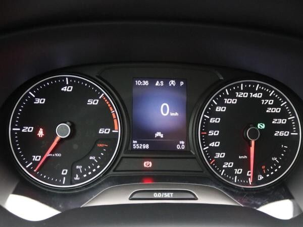Seat Ateca Xperience 2.0 TDI DSG / Navi, Beats, AHK