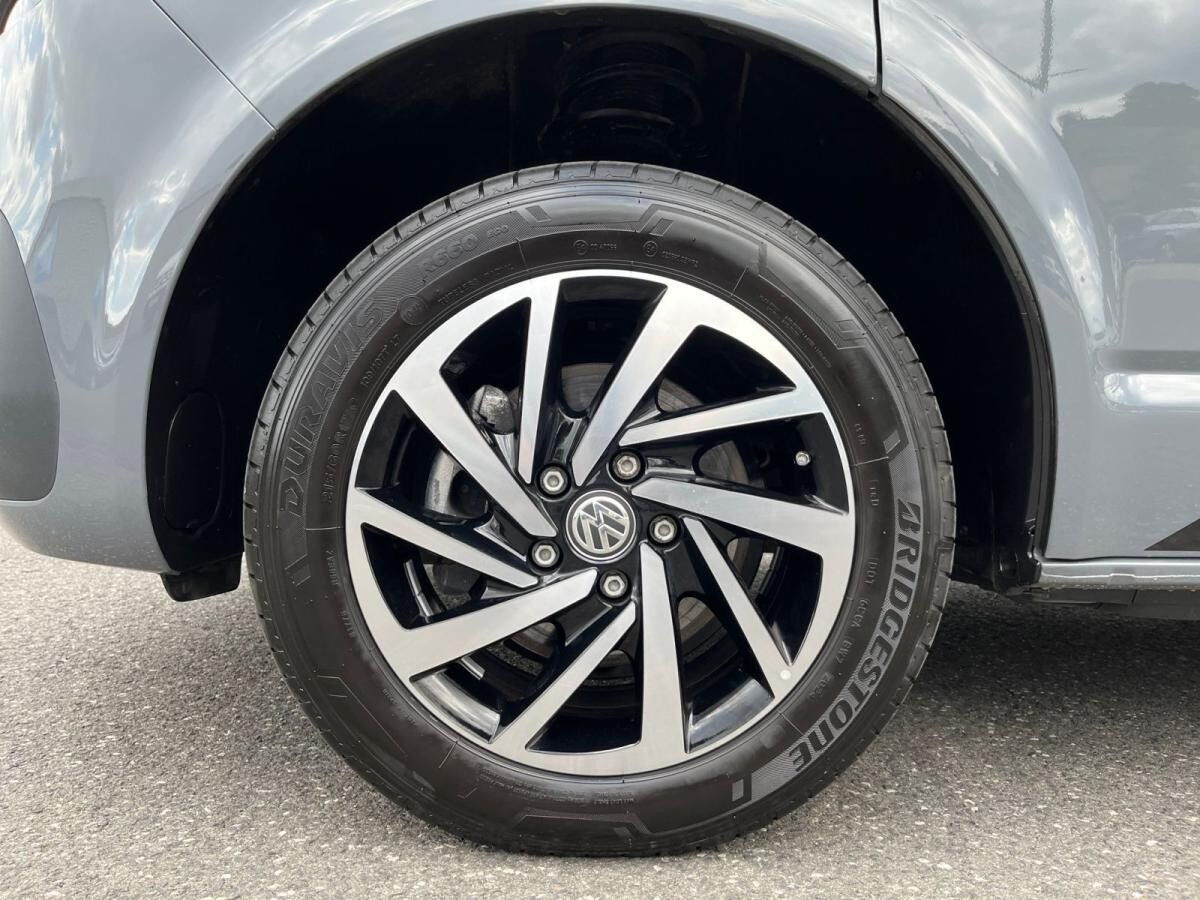 Volkswagen T6.1 California Beach Edition DSG / Navi, AHK