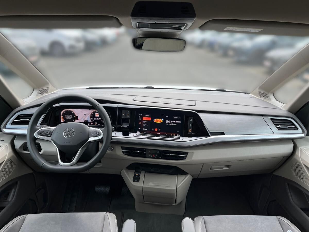 Volkswagen Multivan Langversion Edition DSG / Pano, Matrix