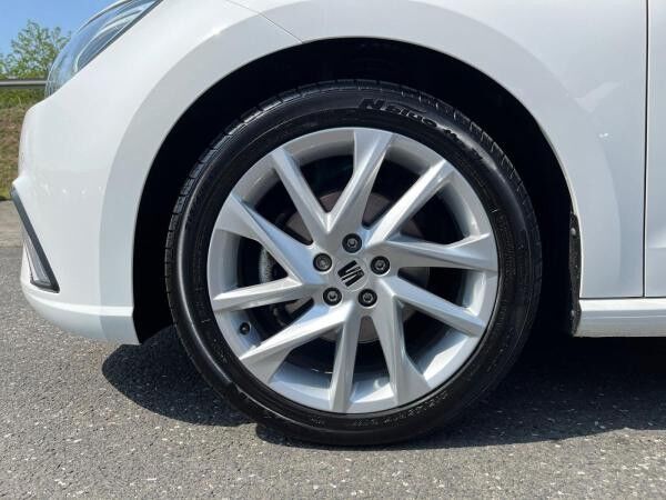 Seat Ibiza FR 1.5 TSI DSG / Navi, FullLink, RFK, LED