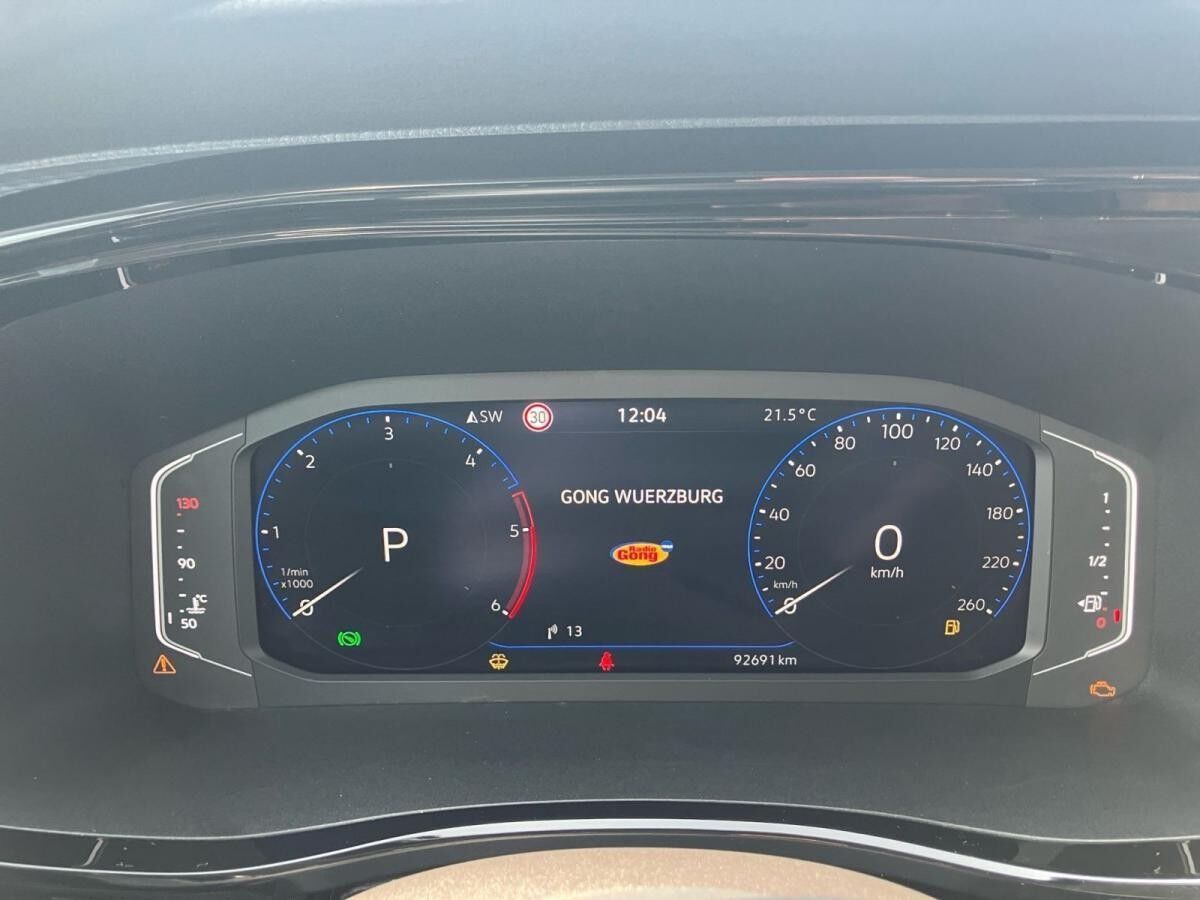 Volkswagen T6.1 Multivan Highline 4M DSG/ Navi, Standh, LED