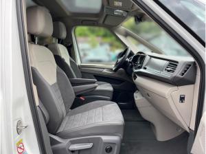 Volkswagen Multivan Edition lang DSG / Pano, Matrix, AHK