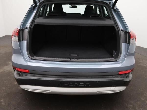 Audi Q4 e-tron 40 advanced / AR-HuD, Matrix, MMI-Navi