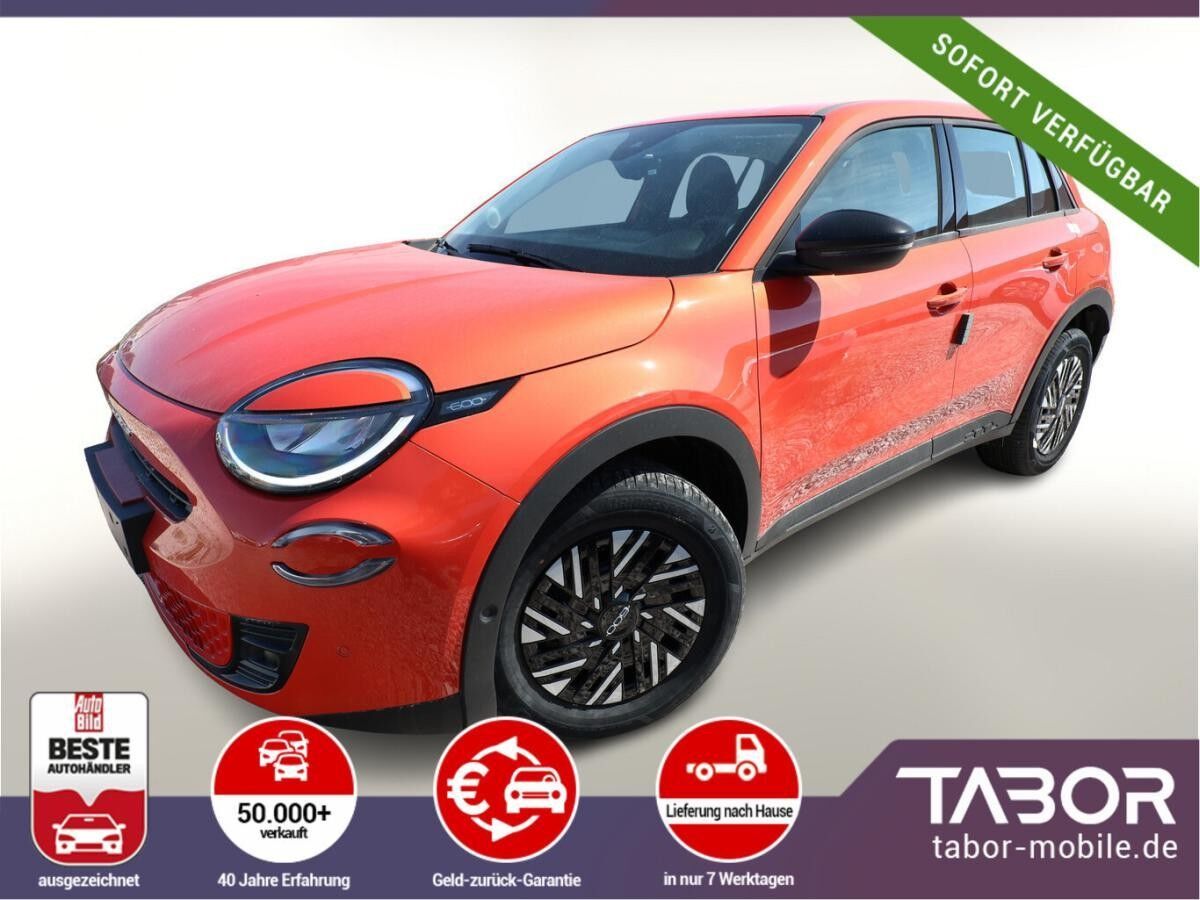 Fiat 600 MHEV 110 DCT PDC360° Keyl SHZ Kam Klimaaut Fiat 600 MHEV 110 DCT PDC360° Keyl SHZ Kam Klimaaut
