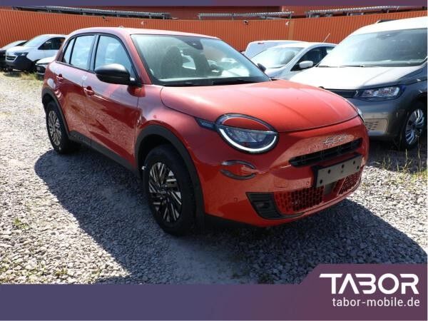 Fiat 600 MHEV 110 DCT PDC360° Keyl SHZ Kam Klimaaut