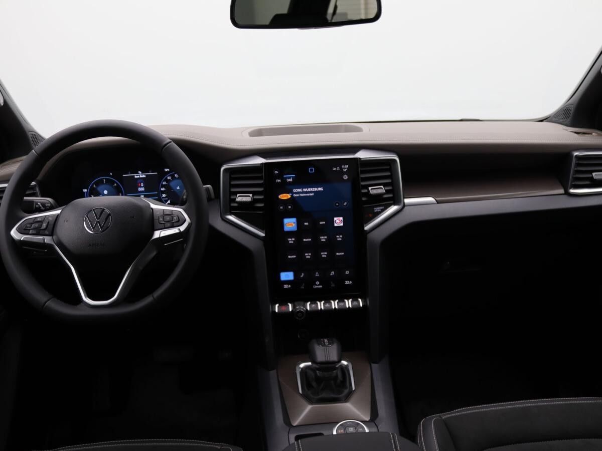 Volkswagen Amarok Style DC 3.0 TDI 4x4 DSG / Matrix, AHK