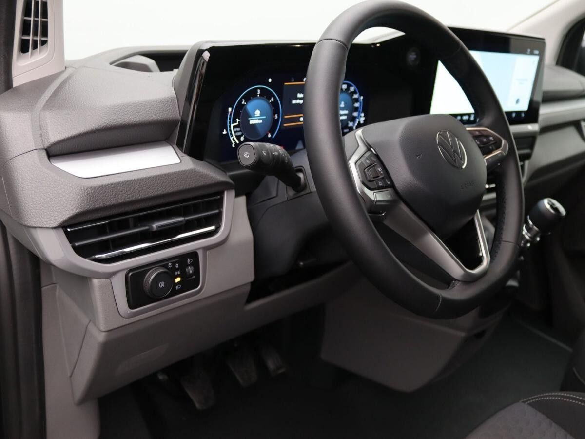 Volkswagen Caravelle Life / 9-Sitze, App, AHK, RFK, LED