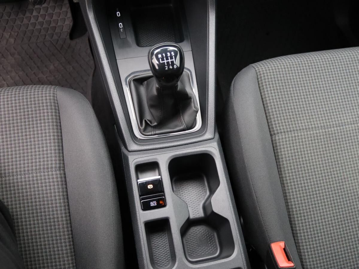 Volkswagen Caddy Kombi 2.0 TDI / Tempomat, AppConnect, DAB+